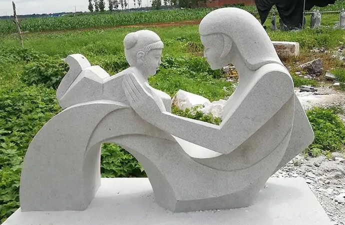 現代石雕.jpg 現代石雕.jpg