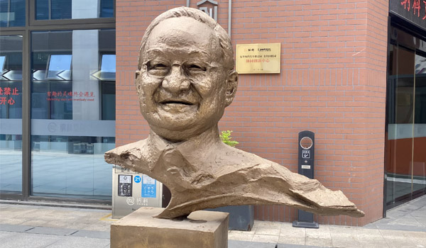 ����䓵��������������Ļ��Ī�(d��)��ԏ�